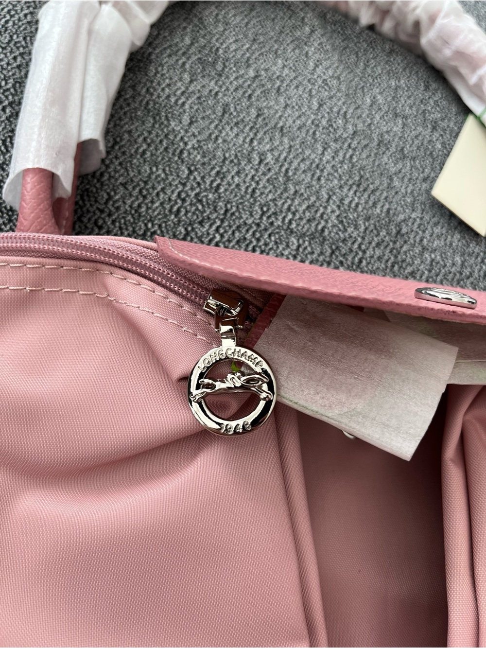Longchamp Pink Foldable Tote with Top Flap large - Picture 2 of 8
